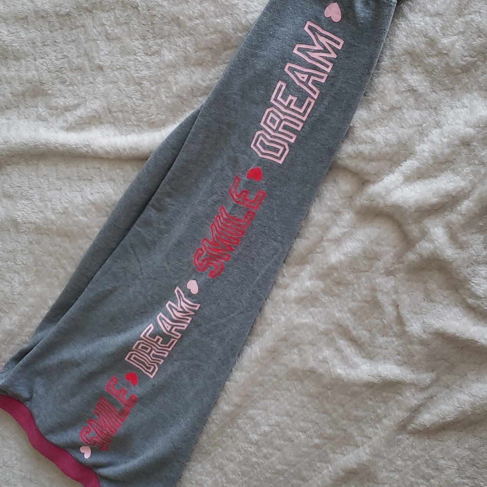 🖤 3/$15 LOVE Joggers, Big Kids size 14-16